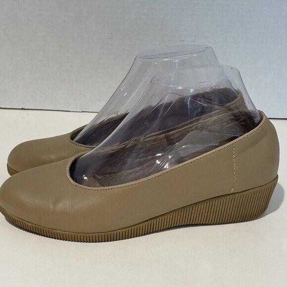 Dr Scholls Slip On Loafers Shoes Women's 6.5 Beige Double Air-Pillo Wedge Heel - Picture 5 of 10